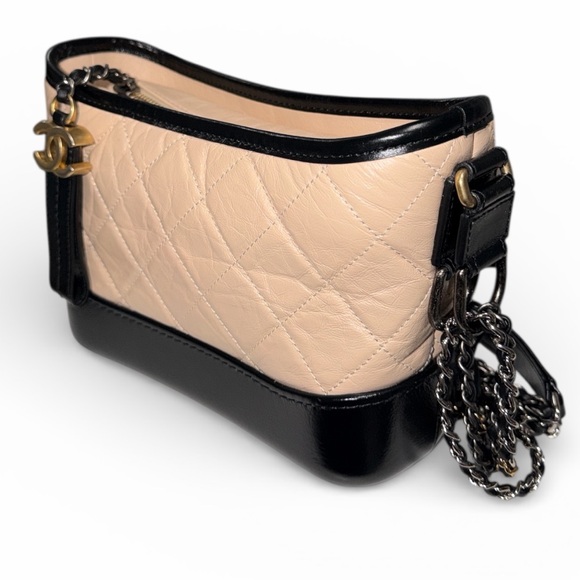 Chanel Gabrielle Two-tone Series 28 Crossbody Bag with Black Card and COA - Picture 5 of 11